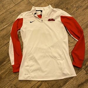 Nike Soccer Ole Miss Rebels womens Large 1/4 zip pullover jacket